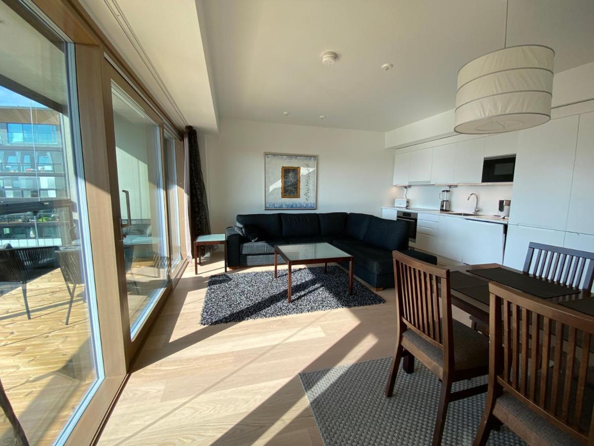 Ainoa Shopping Center Apartments - Tapiola Esbo Eksteriør bilde