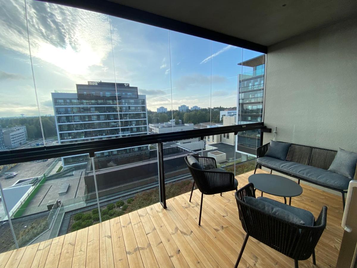 Ainoa Shopping Center Apartments - Tapiola Esbo Eksteriør bilde
